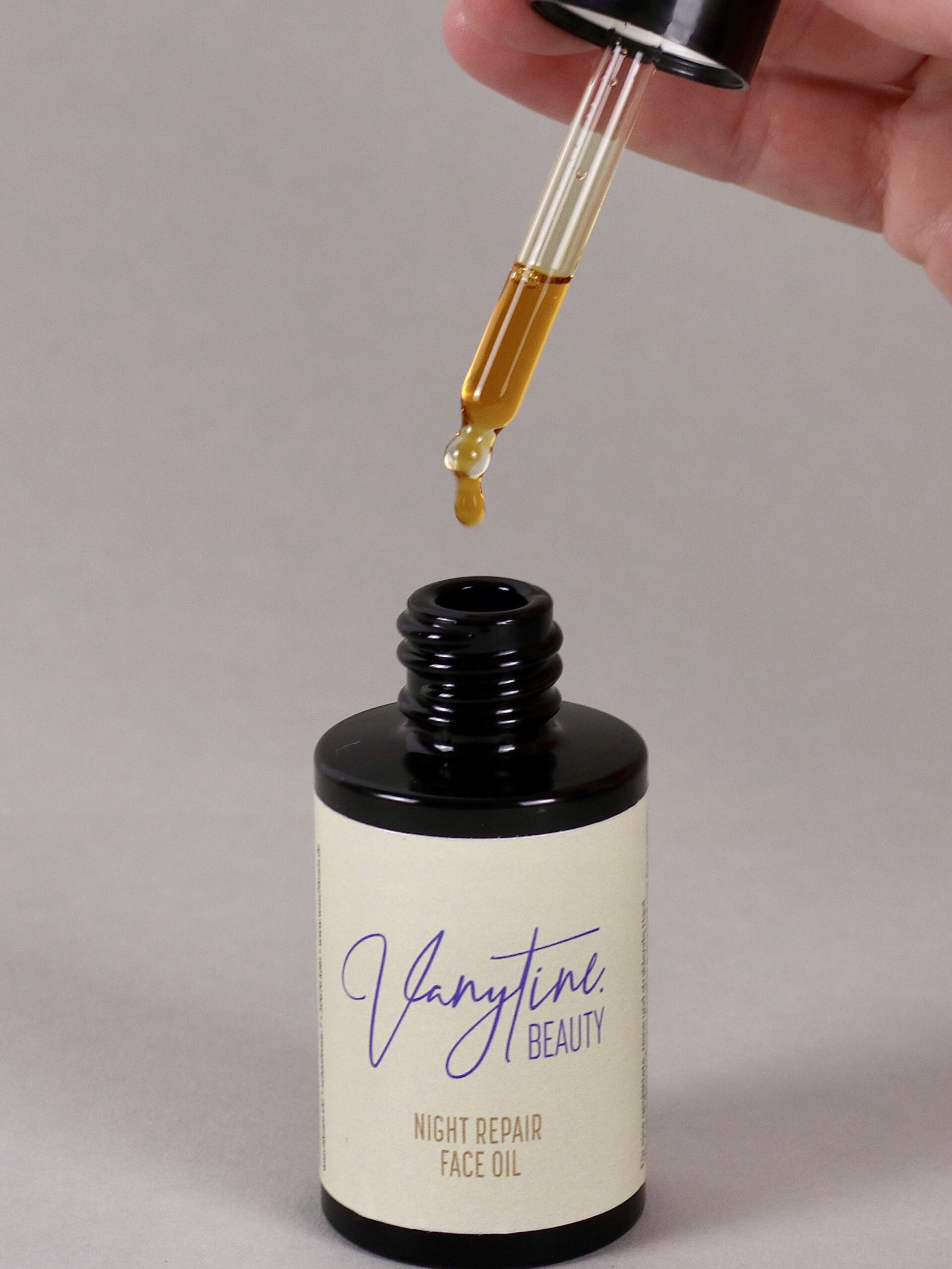 Night Repair Face Oil 3